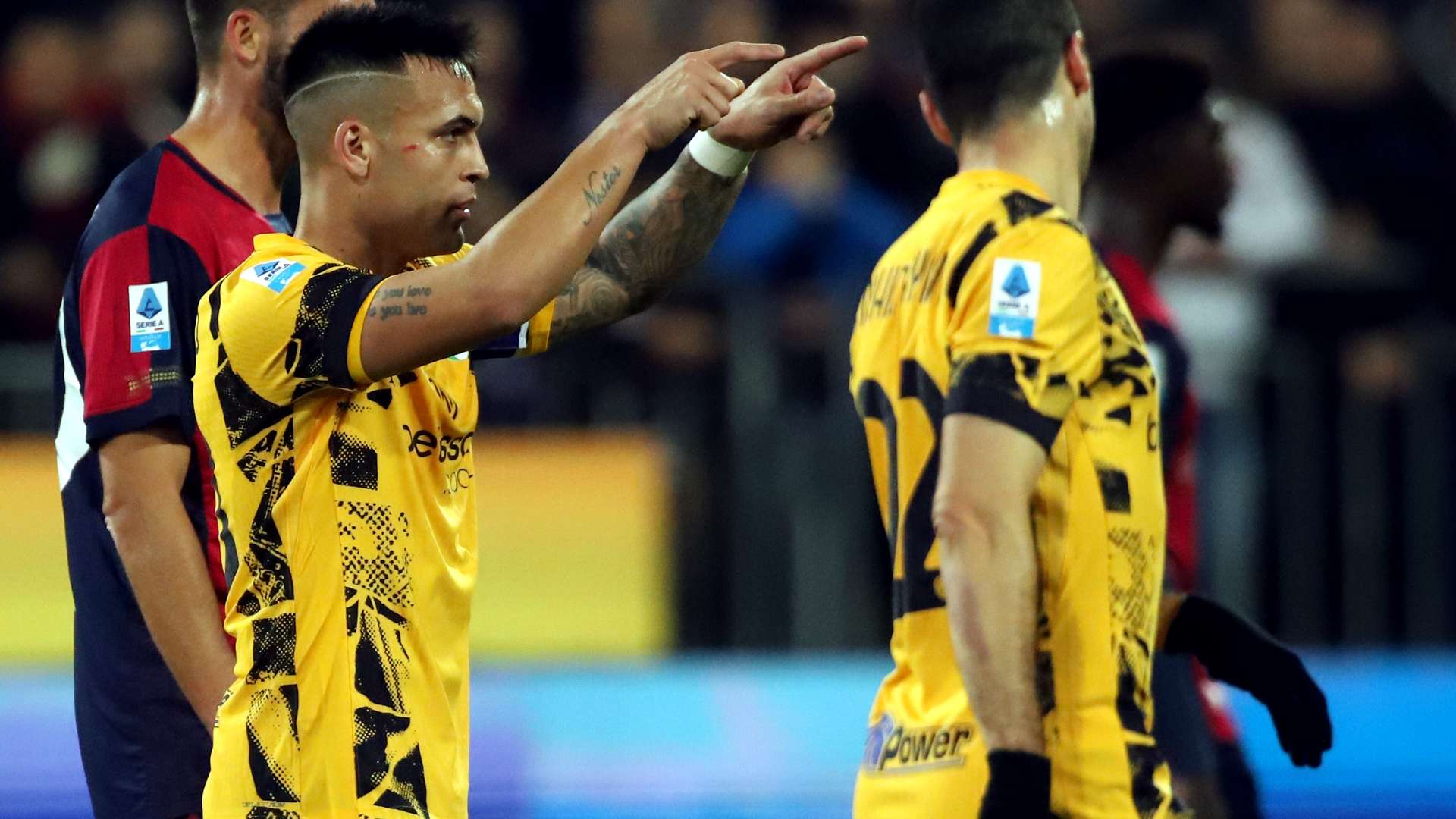 泳决赛中 泳决赛中